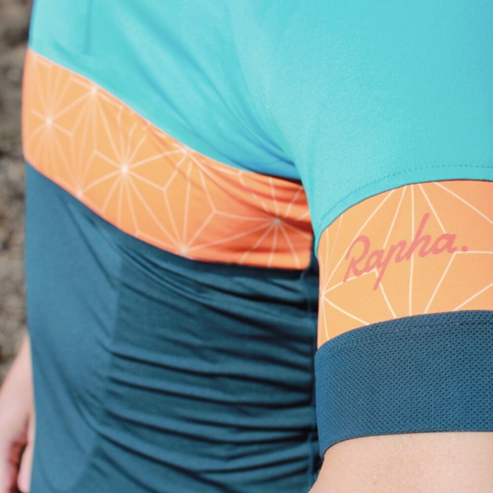 Rapha Race To The Sun Cycling Jersey - Picture 2 of 11